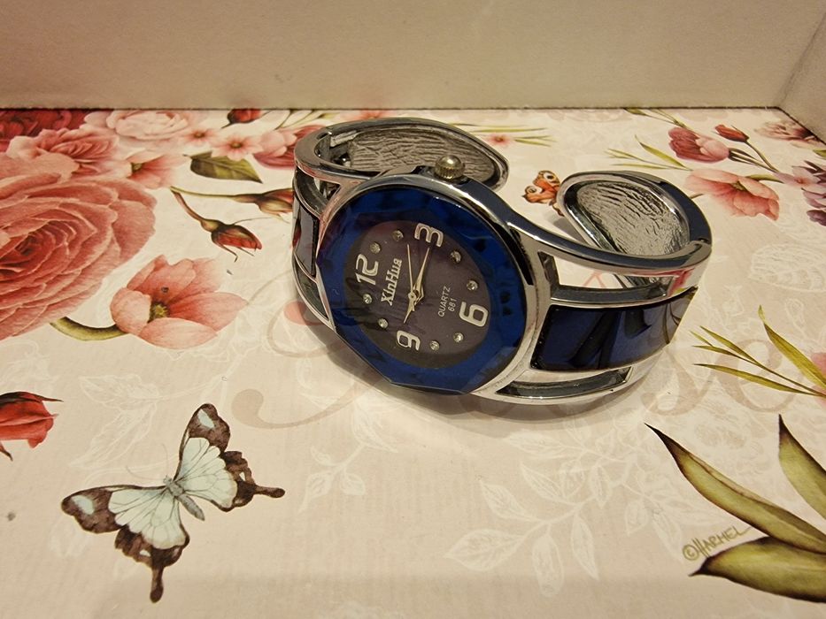 Zegarek damski (granatowo/srebrny)