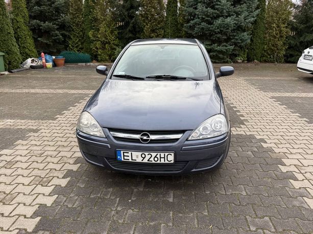 Opel Corsa C 1.3 CDTI Ksenon**Klimatyzacja**Czujniki parkowania
