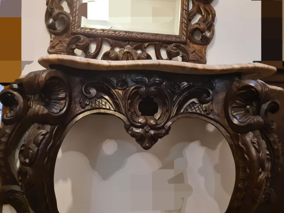 Credência com espelho