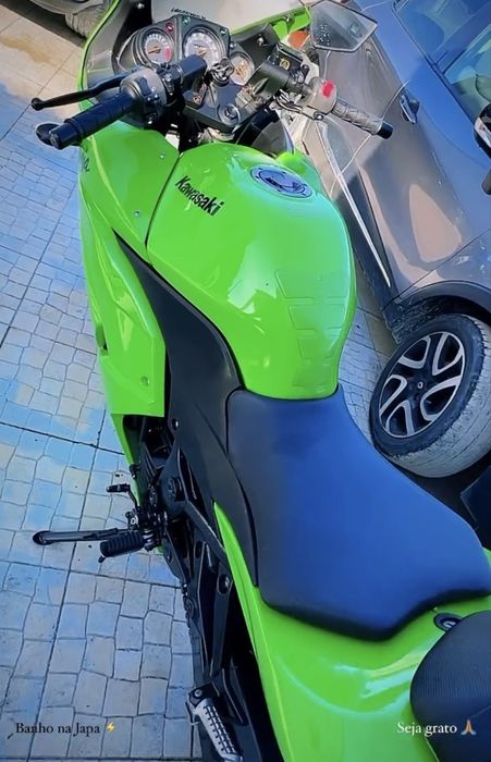 Kawasaki Ninja 250R 2013 – Escape Arrow – 43.000 km
