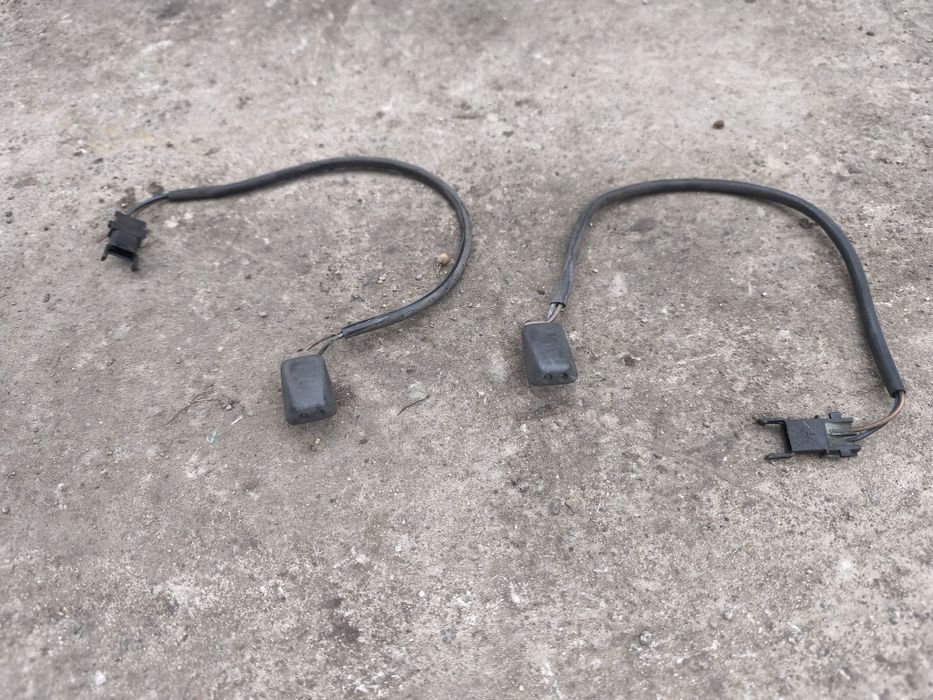 Продам форсунки омывателя на audi a4 b5