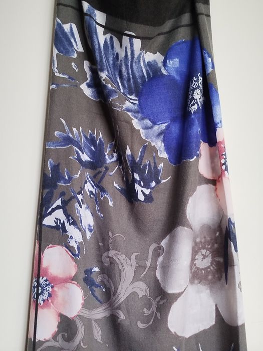 Duża chusta 130x130 wiskoza z wełną