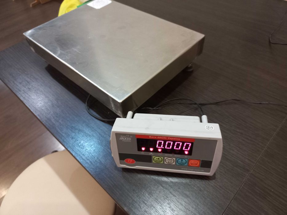 Продам фасовочные весы Axis bdu30-0203a