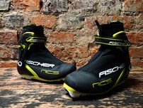 Buty do nart biegowych Fischer RCS 36 NNN
