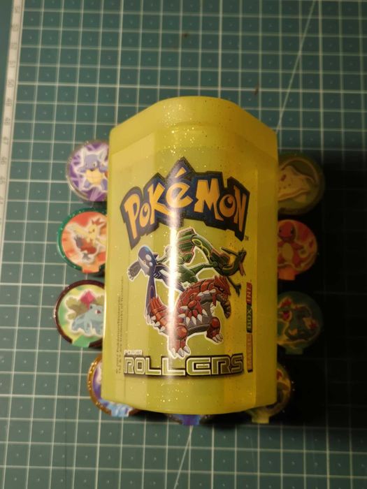 Pokemon rollers com caixa arquivadora