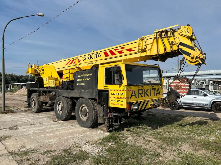 Liebherr LTM 1050  Dzwig Liebherr LTM1050