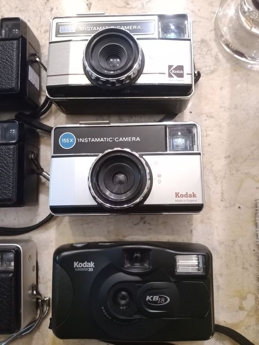 Lote de 5 maquinas fotográficas antigas KODAK / AGFAMATIC