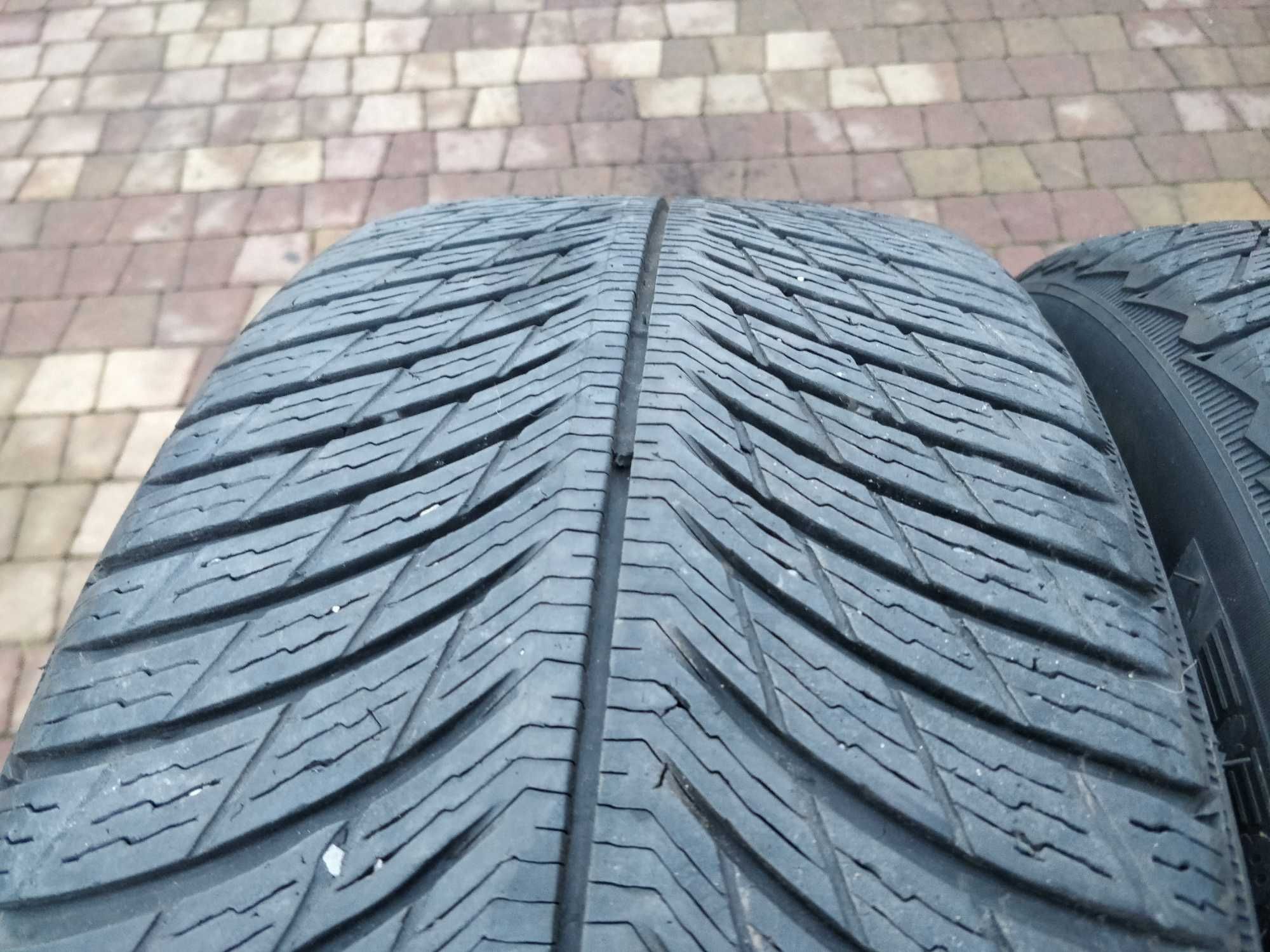 2847. Opony zimowe 225/55/18 Michelin 6mm 2020r cena za 2szt