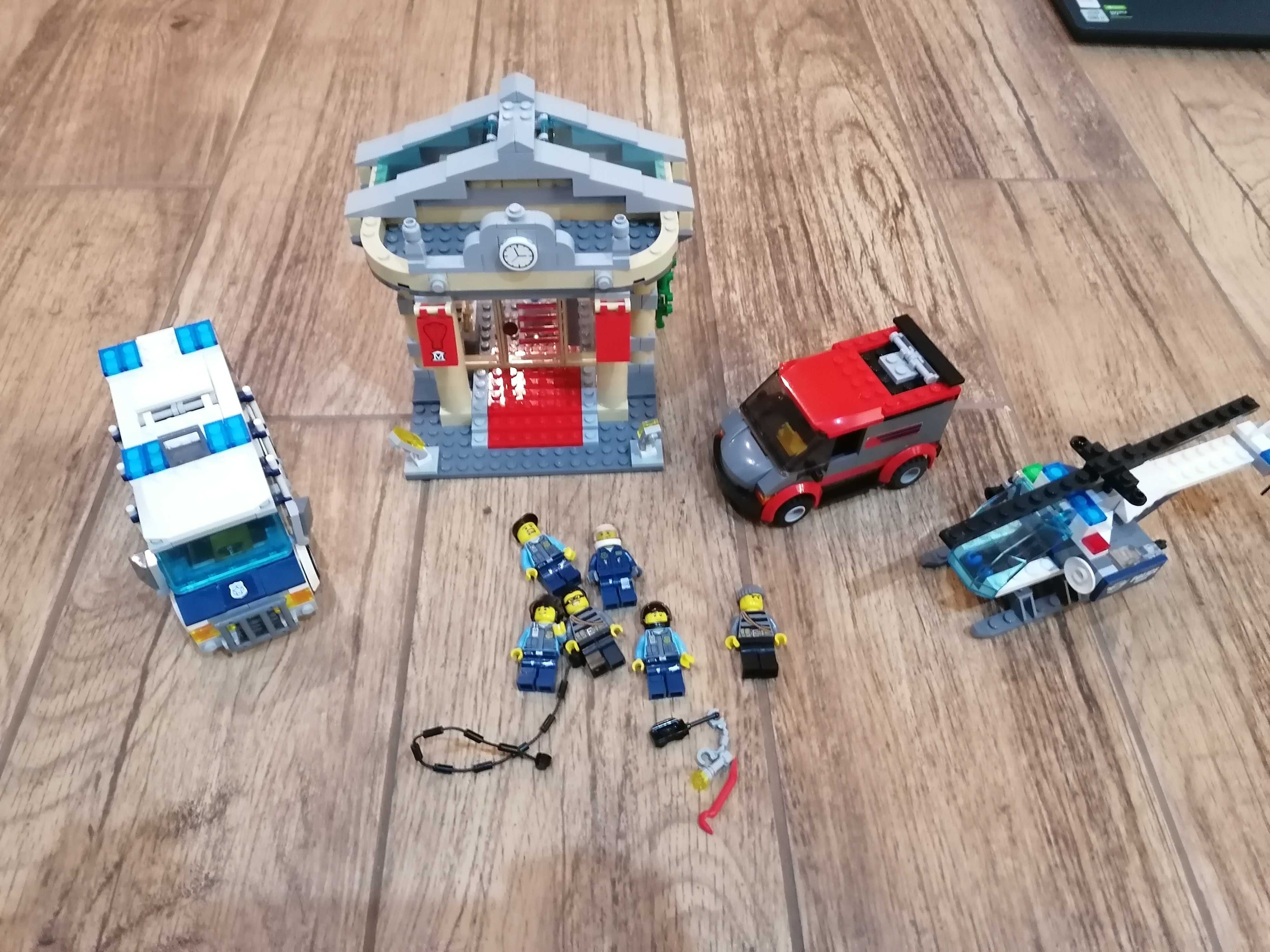 LEGO 60008 City - Włamanie do muzeum
