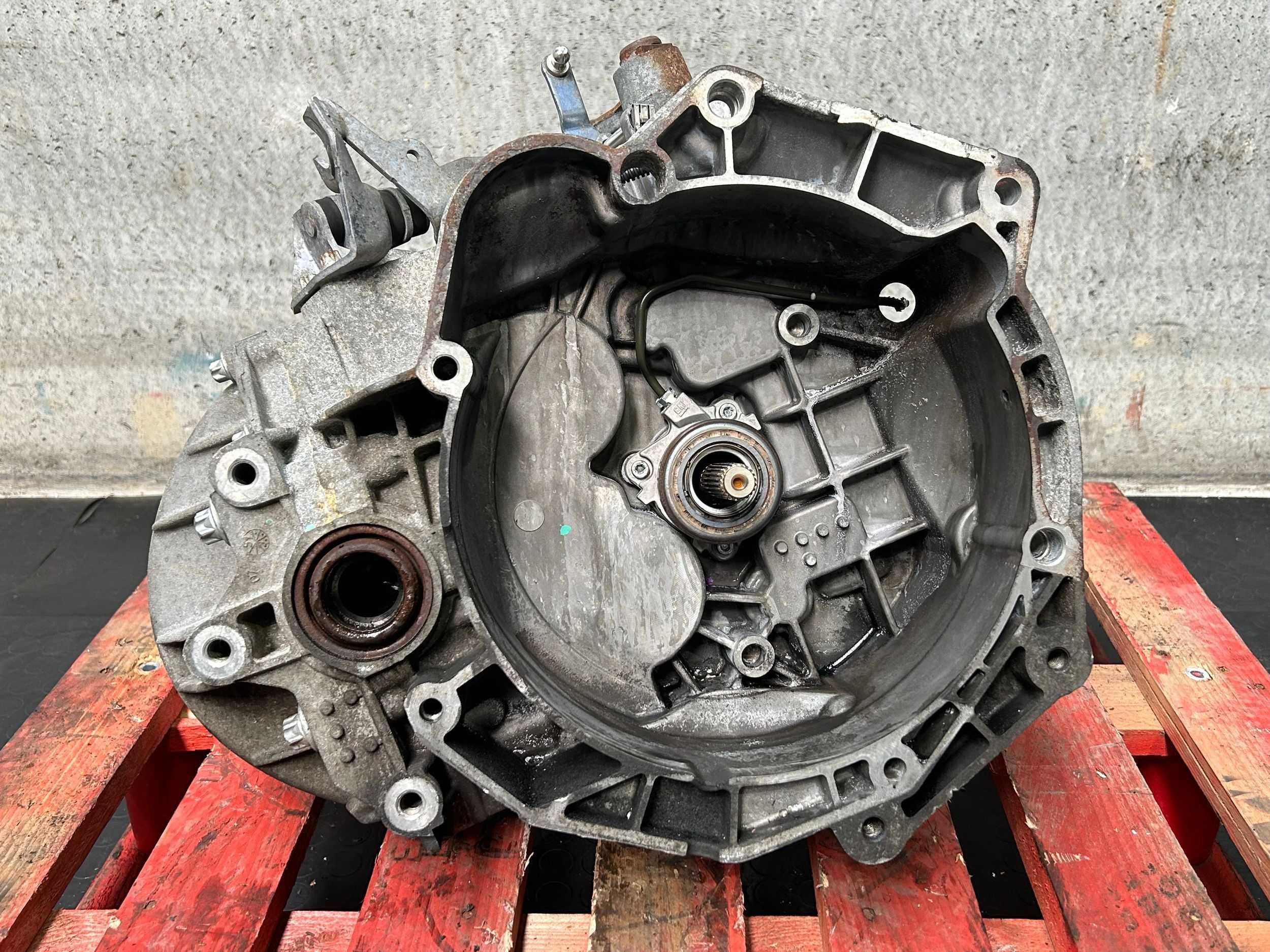 Caixa de Velocidades Opel Astra H/Zafira/Corsa 1.3CDTI (Ref.: M32)
