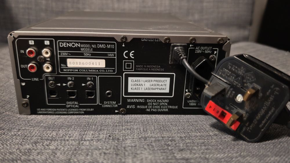 Минидисковая дека Denon DMD - M10