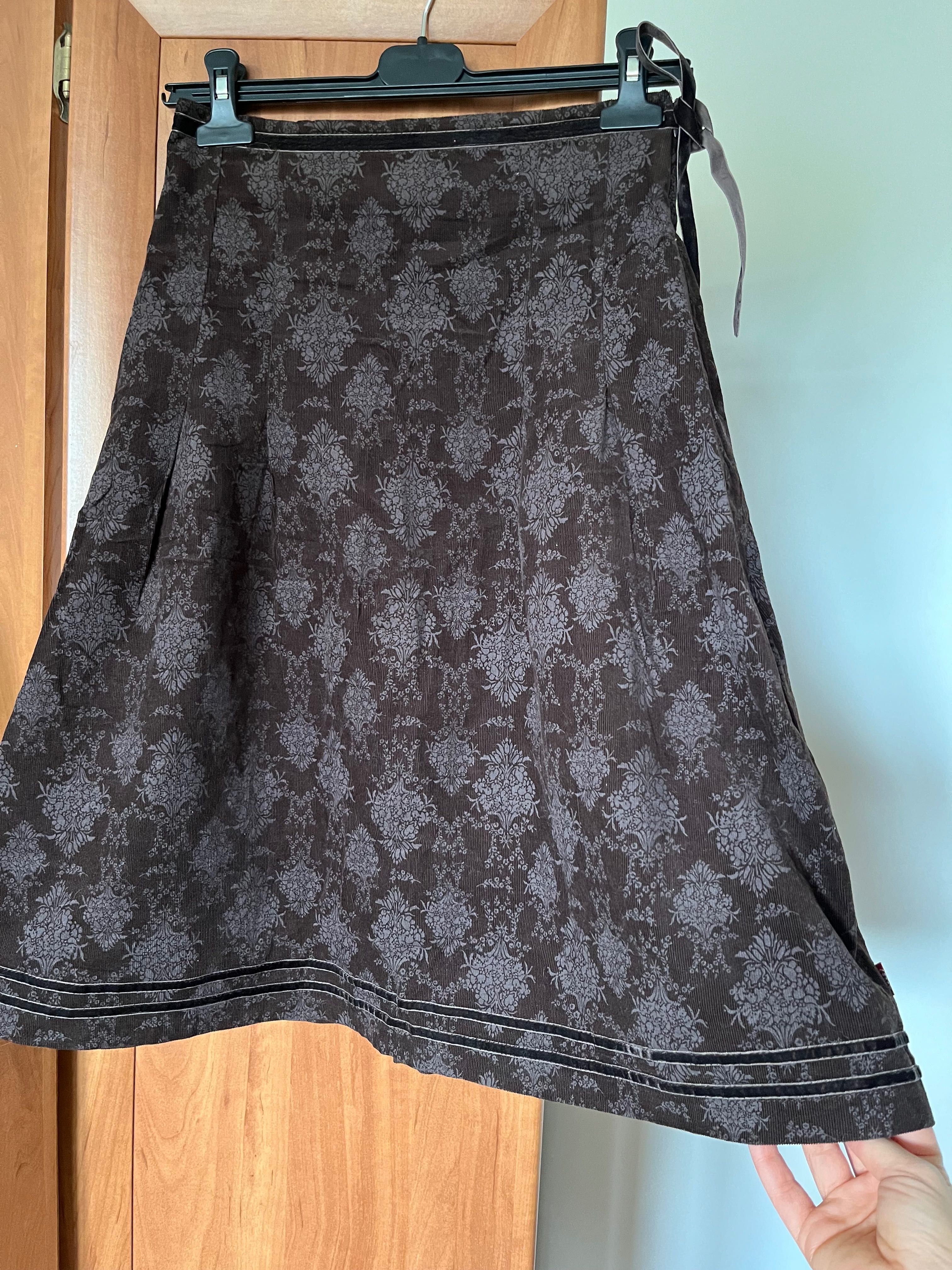 Czekoladowa spódnica Carry XS
