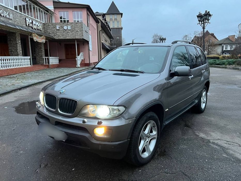 Продам BMW X5 e53 Restayling
