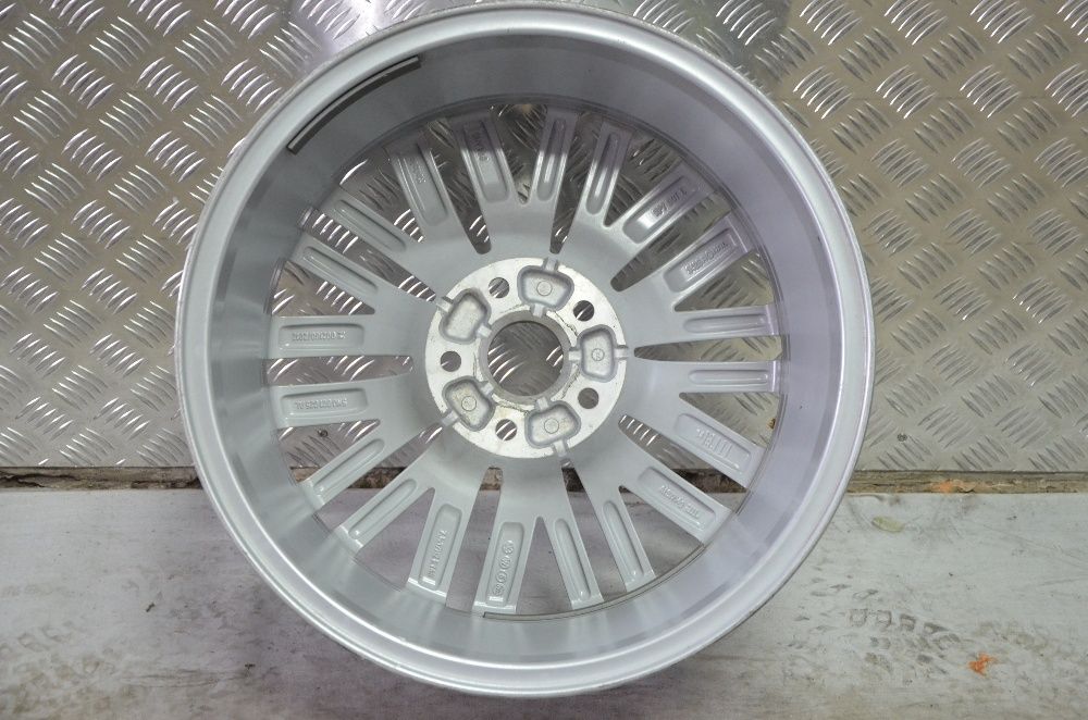 Felga VW 5N0 7Jx17 5x112 ET43 Adax Koźle