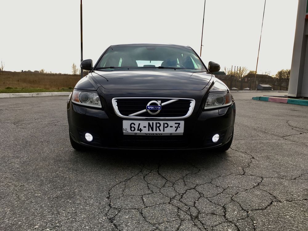 VOLVO V50 1.6 d2 мех 6ст