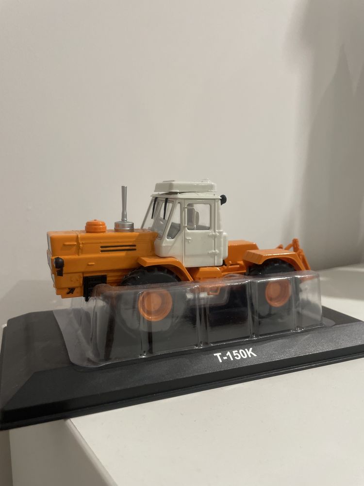 Sprzedam traktor T-150k kultowe traktory