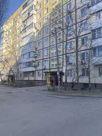 Продам 2 х квартиру с ремонтом на Березинской