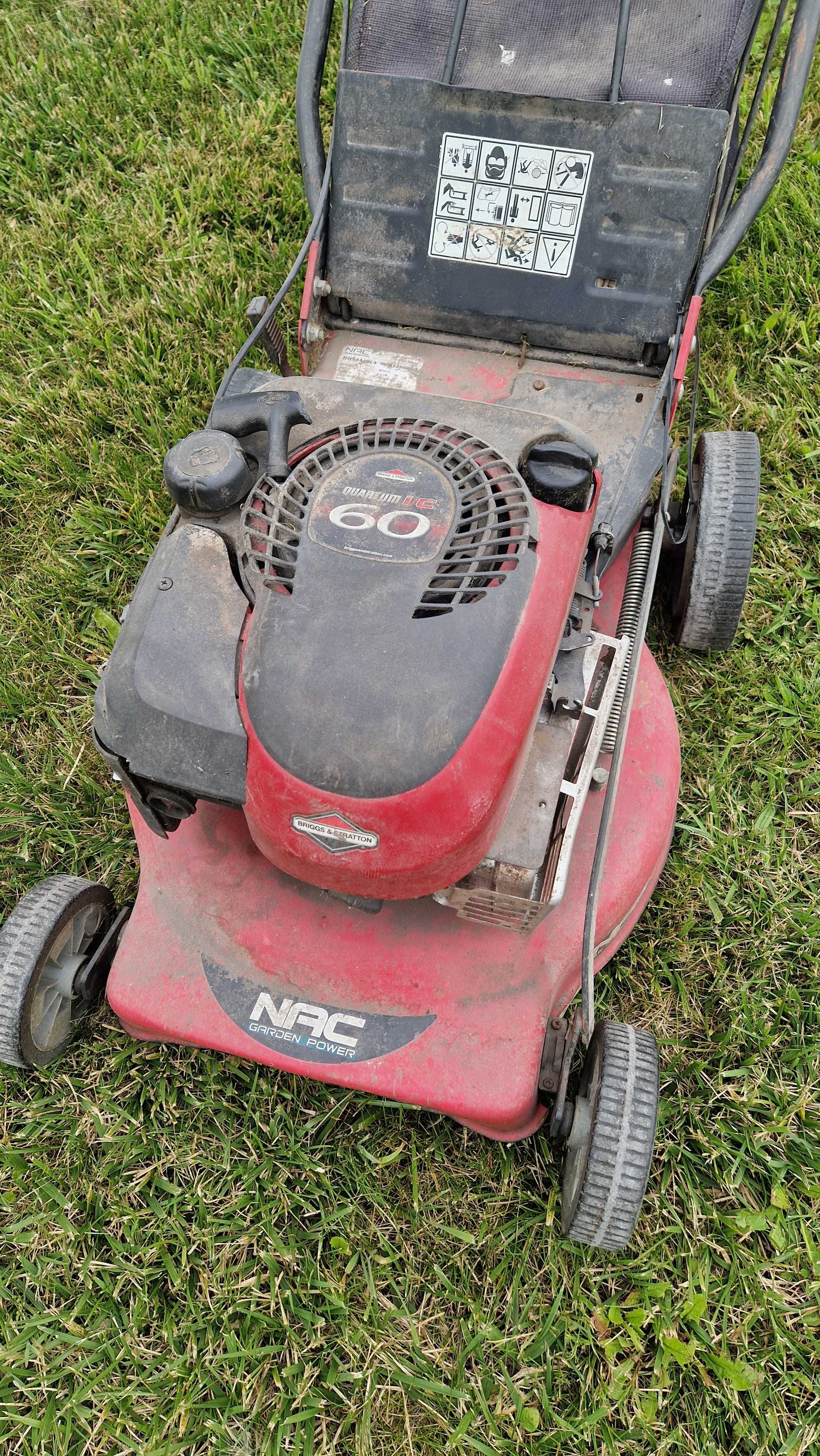 Kosiarka NAC WR6519