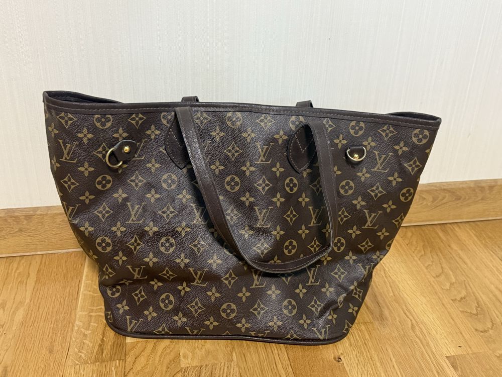 Louis Vuitton жіноча сумка