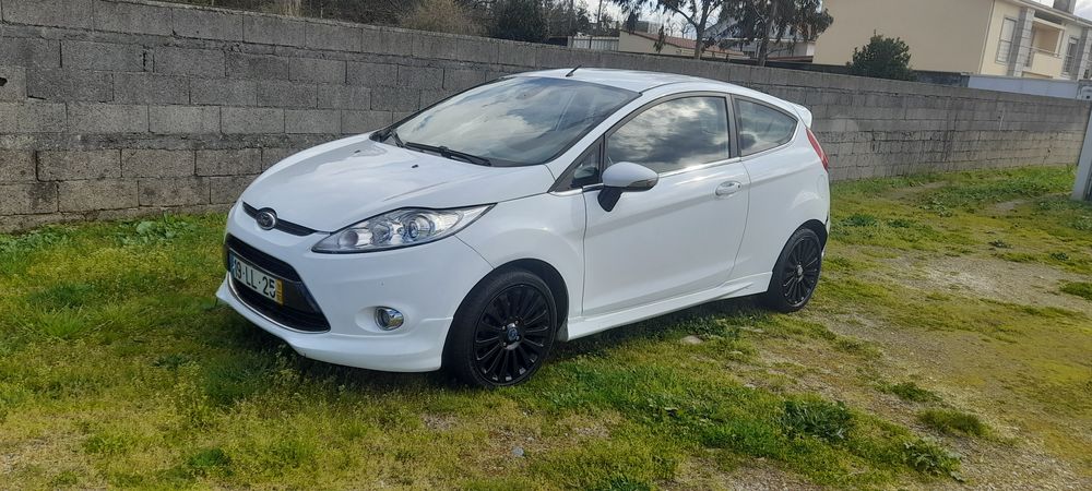 Ford fiesta 1.4 tdci 5 lugares