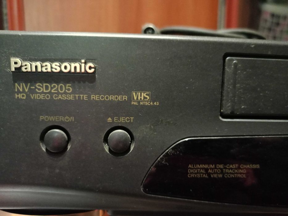 Відеомагнітофон Panasonic NV-SD2