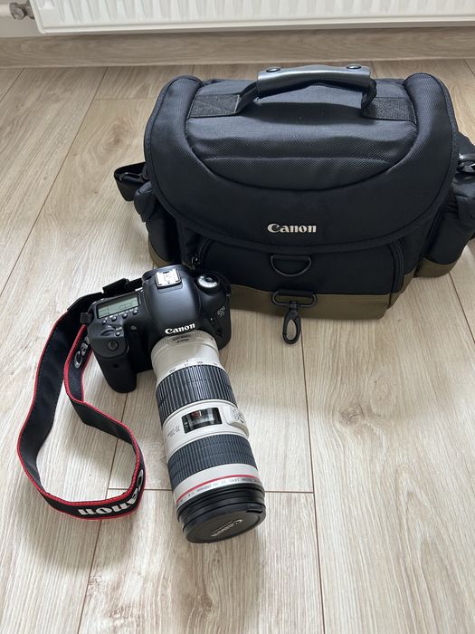 Canon EOS 7D  obiektyw EF 70-200 IS 1:4 Canon