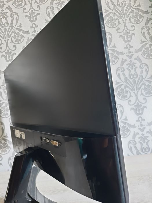 Монитор LG 24MP58D с ips матрицей Монітор лдж жидкокристалический лж