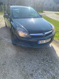 Sprzedam   Opel  Astra H GTC 1.9 DIESEL