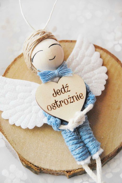 Zawieszka do samochodu Aniołek - Jedź ostrożnie - chłopiec | Do auta