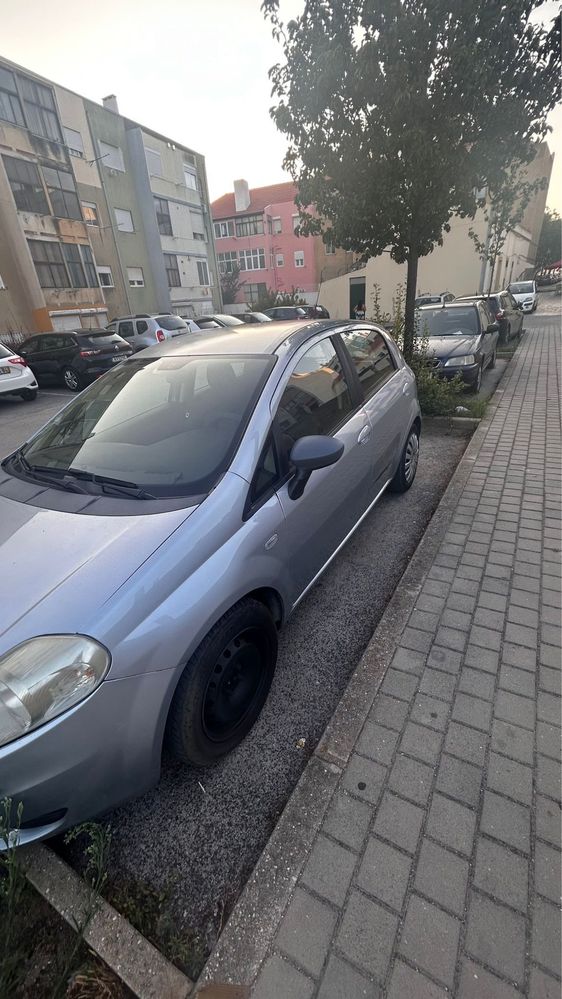 Viatura fiat punto