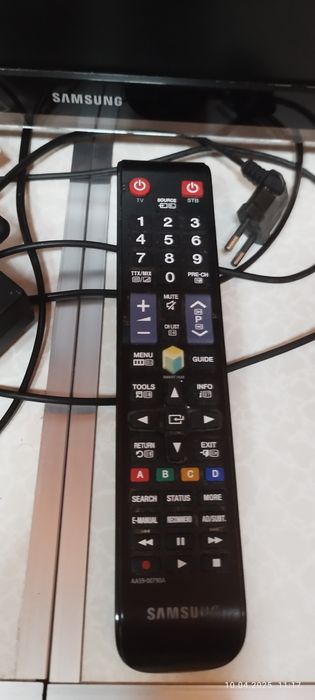 TV Samsung UE22F5400