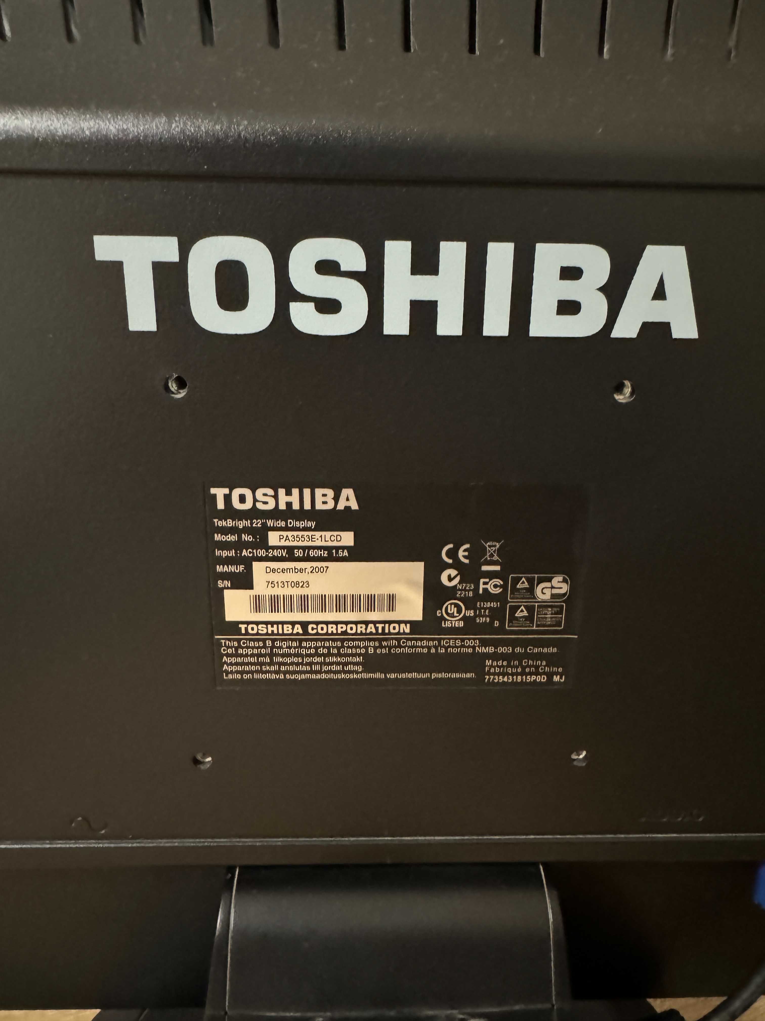 Монітор 22" Toshiba TekBright PA3553E-1LCD Black