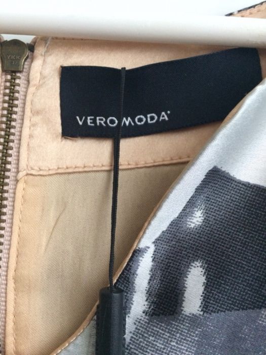 Sukienka Vero Moda