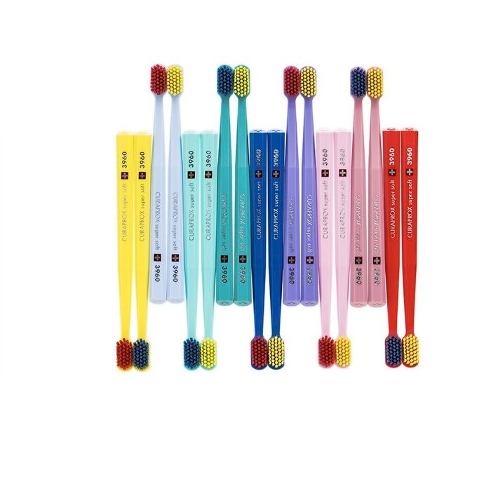 Доросла зубна щітка Curaprox 3960 середньоі жорсткості, super soft