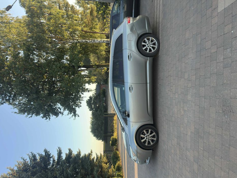 Toyota Avensis Kombi 2.2 D-4D Automat | Skóra | Android FAKTURA VAT