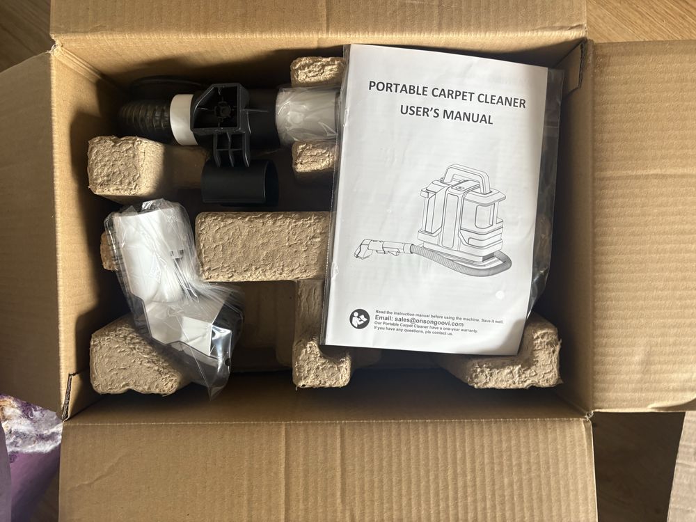Mały odkurzacz piorący 750w