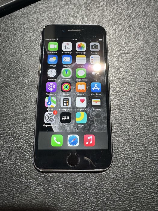 IPhone 8 128GB та iphone SE2020 64Gb Neverlock Space Gray