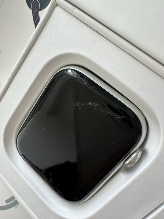 Apple Watch Series SE