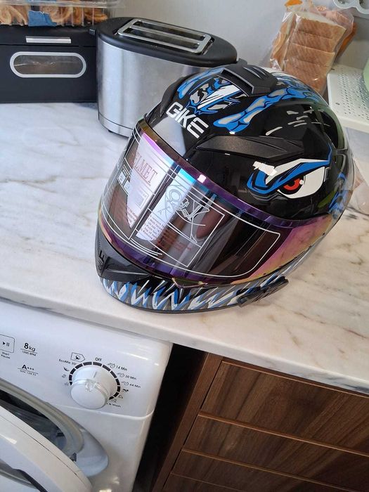Capacete Homem novo