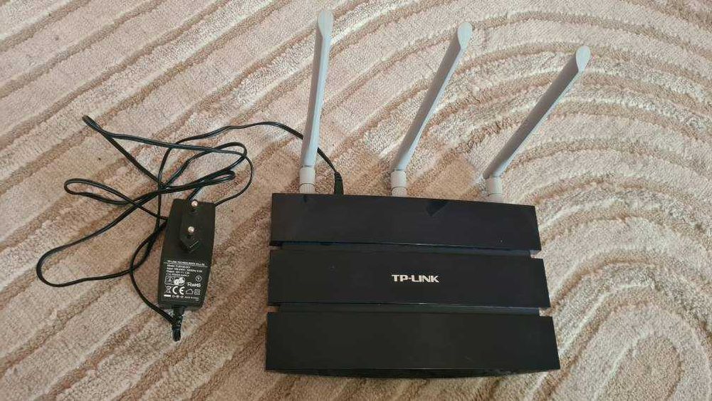 Router TP-LINK TL-WR1043ND
