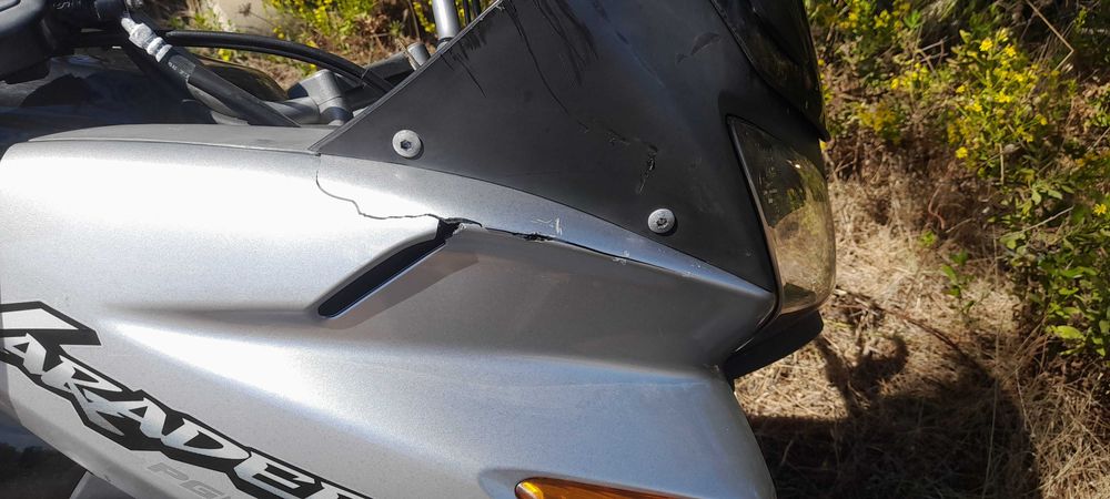 Honda Varadero 1000, pequena queda a circular