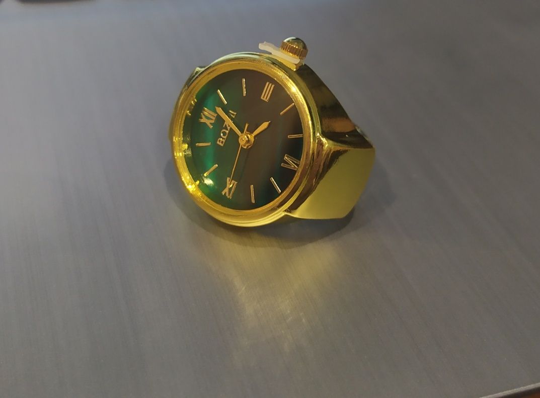 Nowy Zegarek jak sygnet na palec złoty dla pielęgniarki