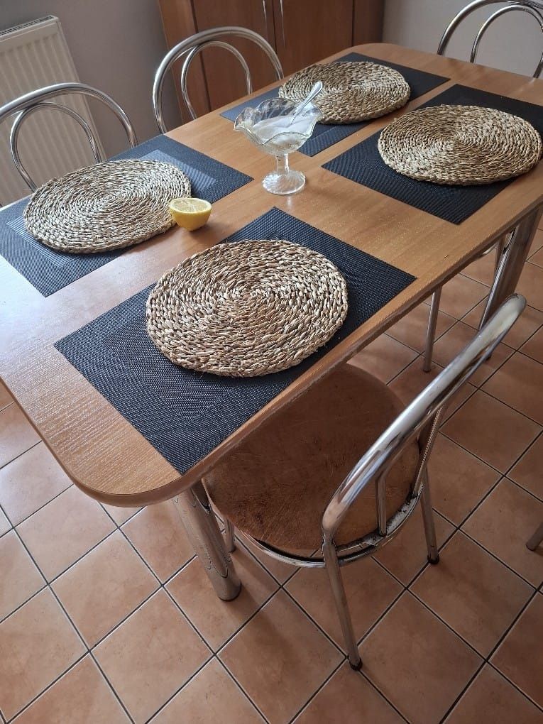 Meble kuchenne ze sprzętem AGD