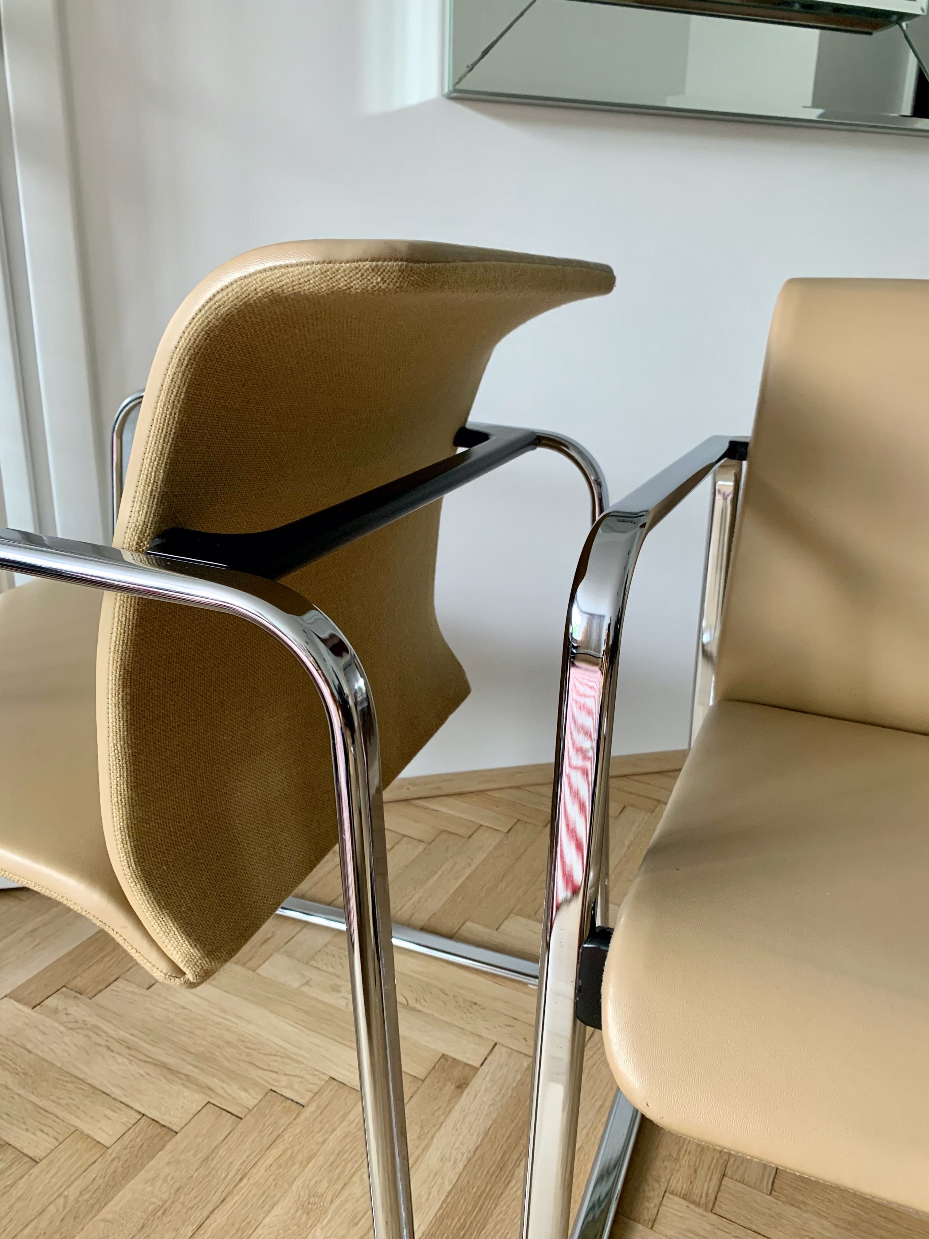 Vintage krzesła proj. Peter Protzman dla Herman Miller