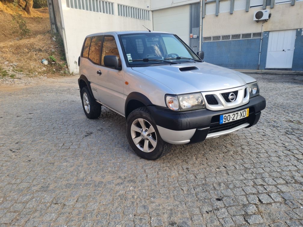 Nissan Terrano II 3.0