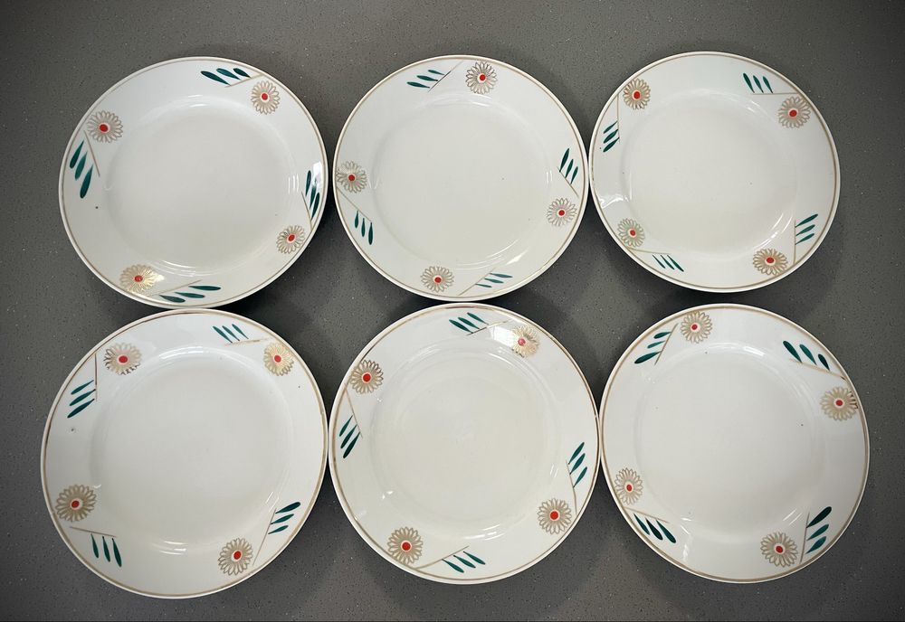 Кавовий сервіз, посуд.