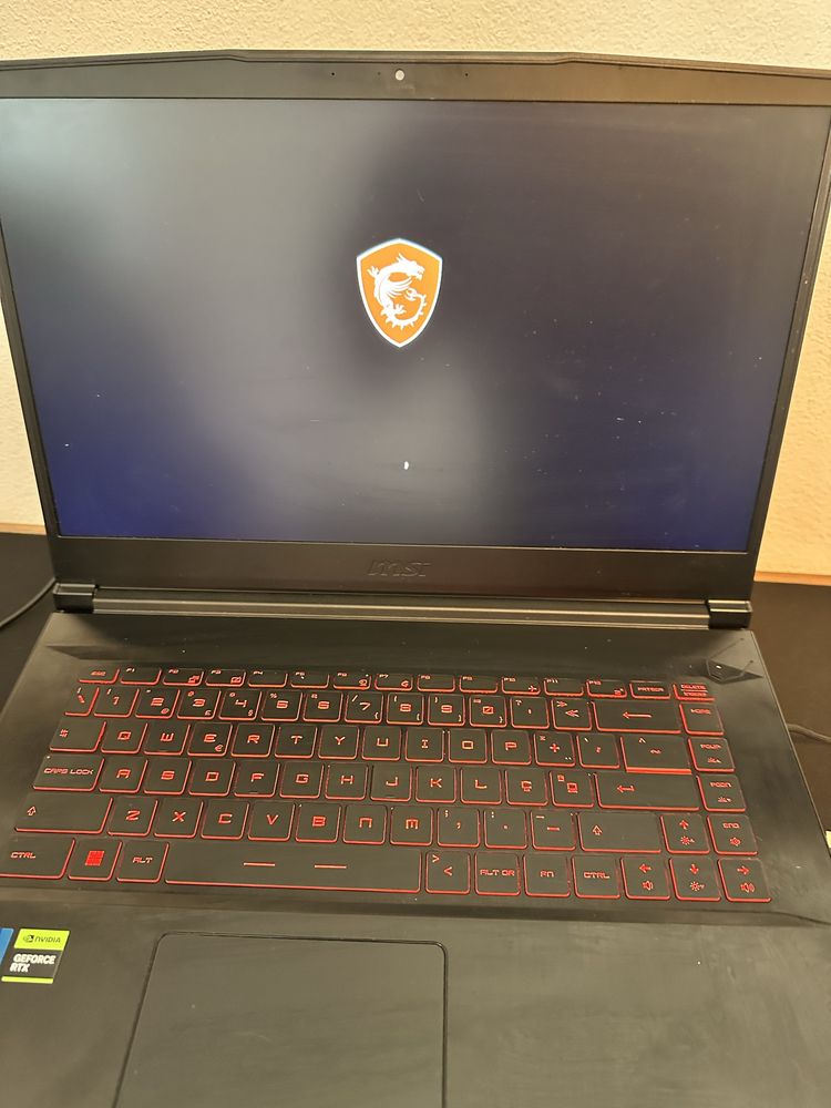 Portatil MSI Thing