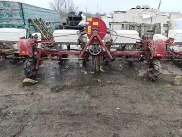 Продам сеялку УПС-8