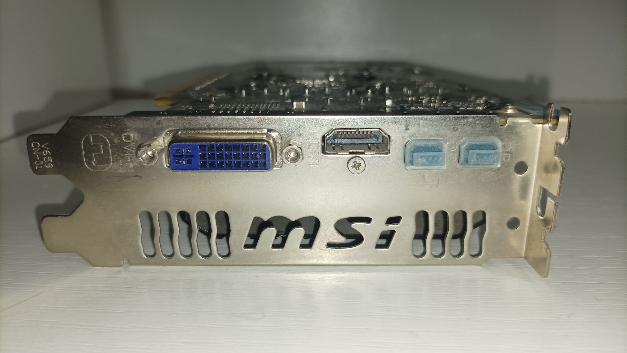 AMD Radeon HD 7700 series 1G