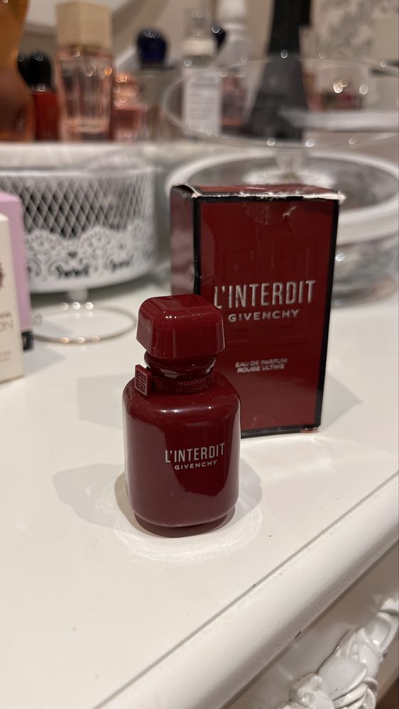 Miniaturka Givenchy L’interdit Rouge Ultime
